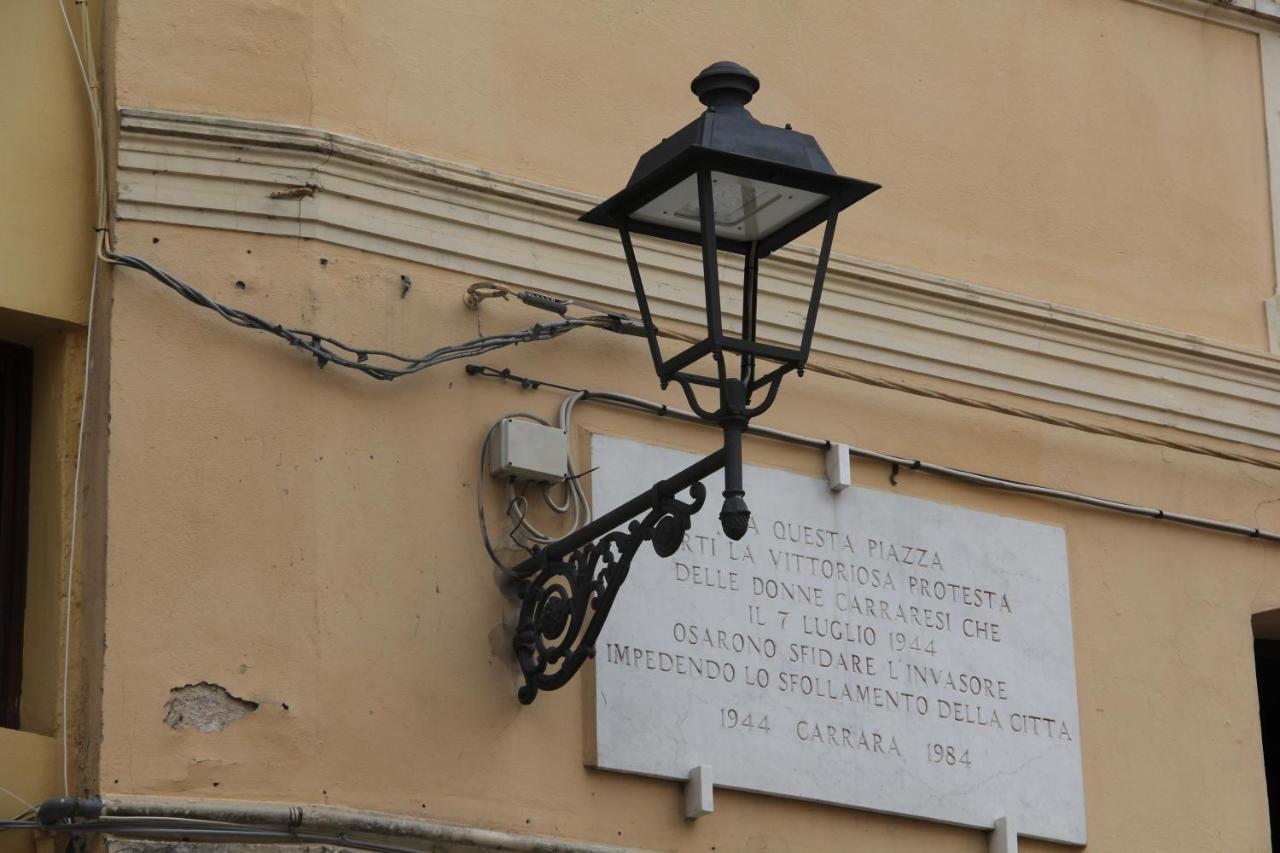 La Porta Sui Monti Di Luna Carrara Kültér fotó