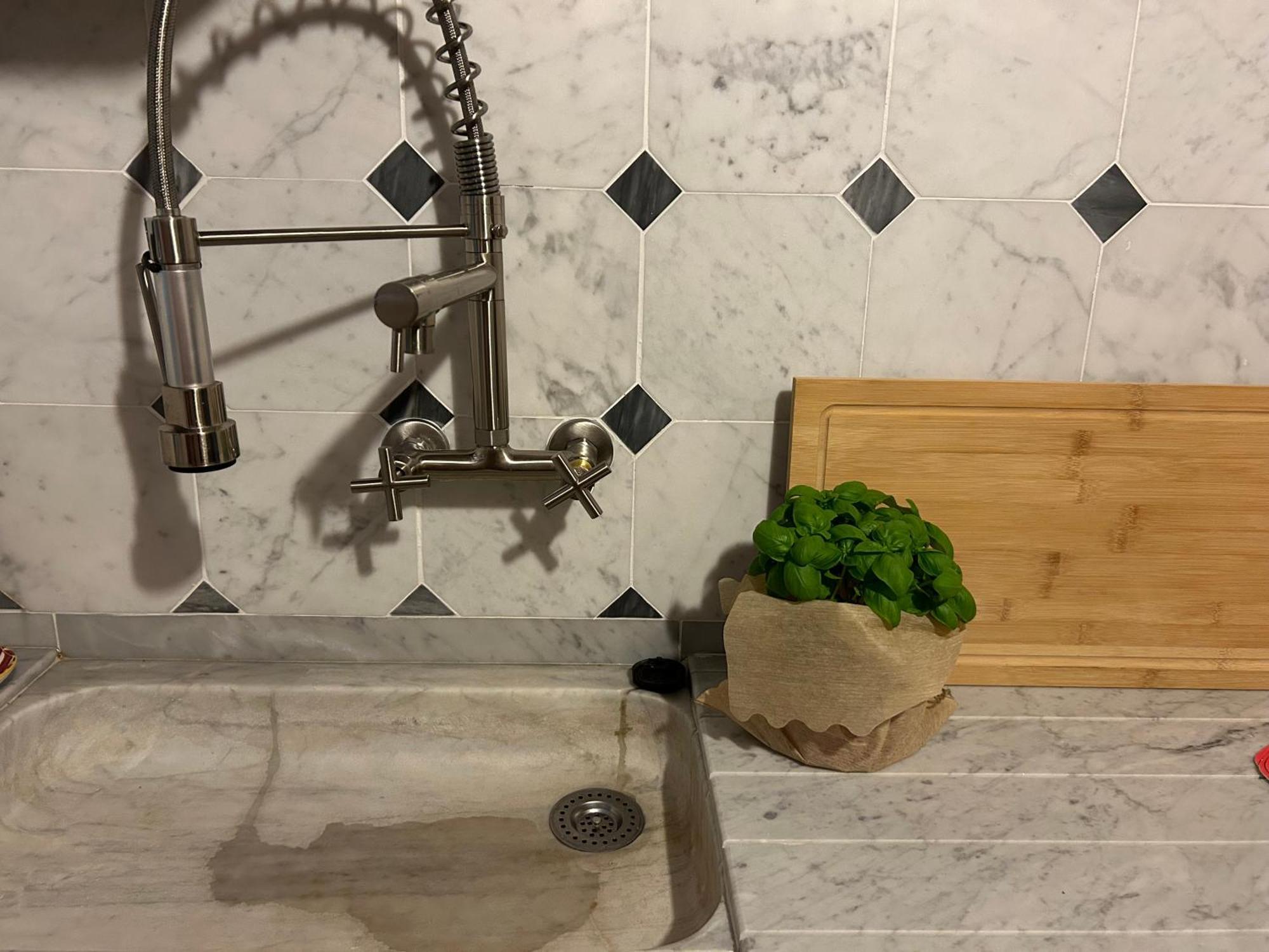 La Porta Sui Monti Di Luna Carrara Kültér fotó